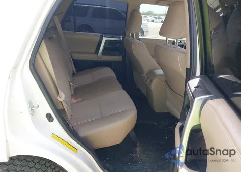 2013 Toyota 4Runner Sr5 z USA, uszkodzony, nr VIN JTEZU5JR5D5063542